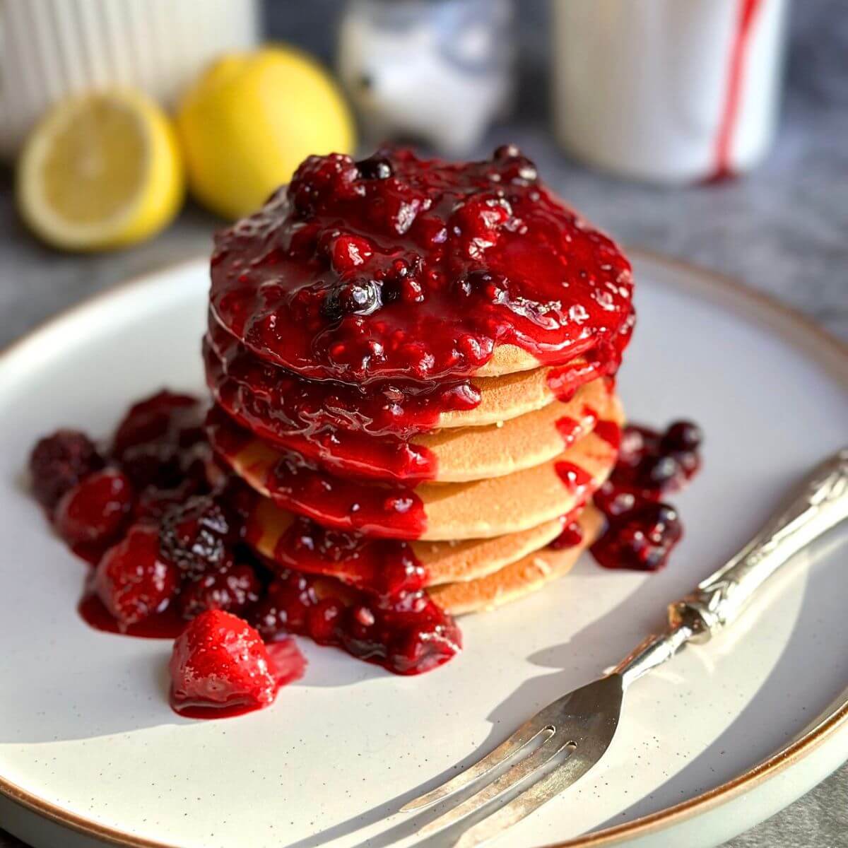 Easy 4-Ingredient Berry Sauce for Ice Cream & Desserts